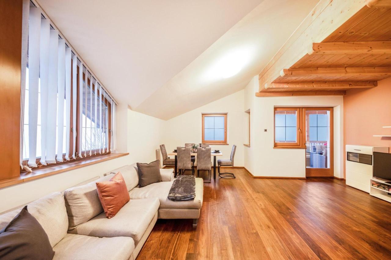 Apartement Huck Cornedo all'Isarco ภายนอก รูปภาพ